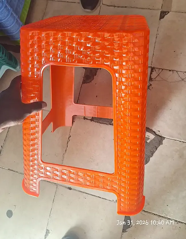 Patterned-Rectangular-Mini-Plastic-Chair-3.webp