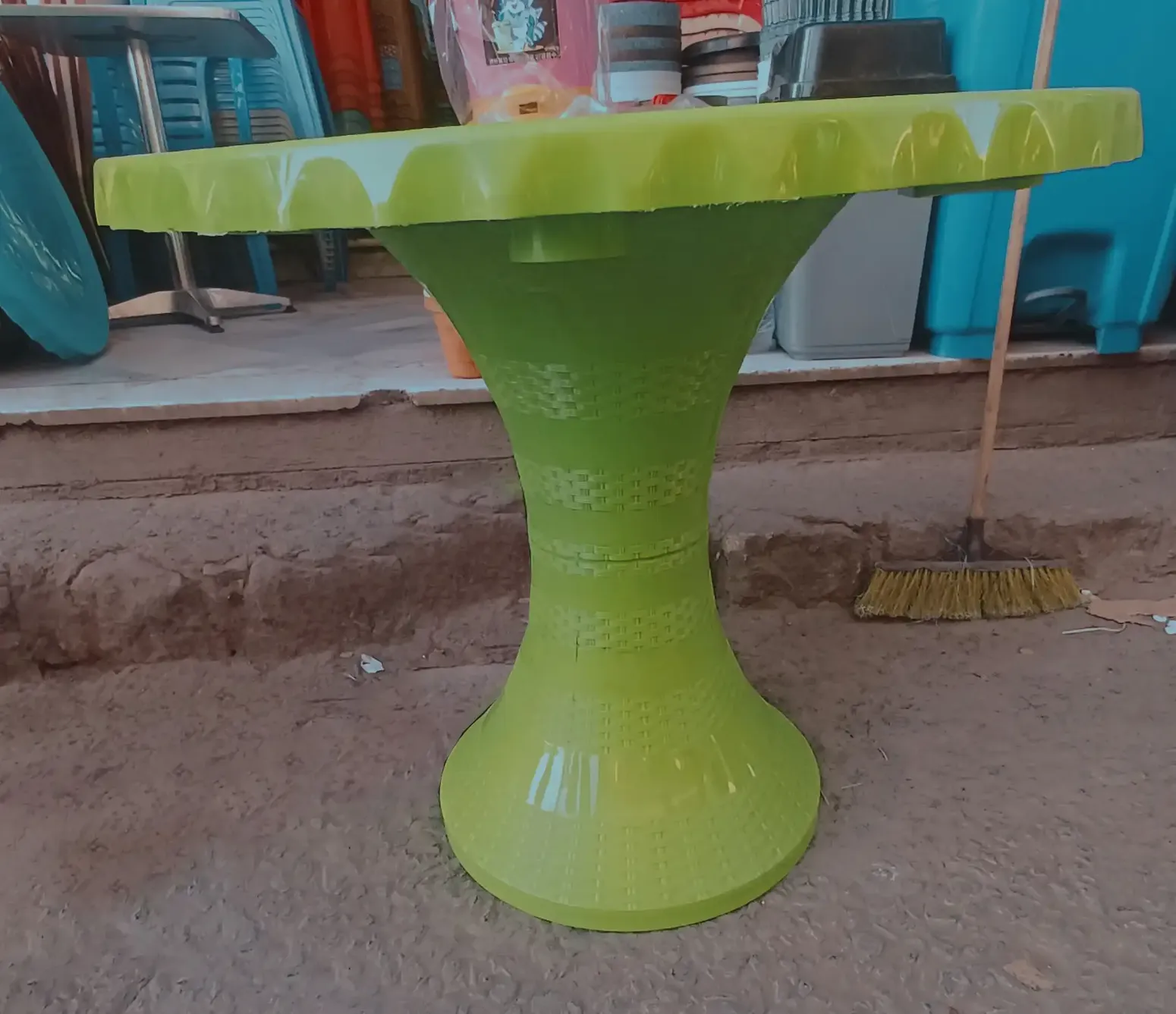 Mesob-shaped-Plastic-Chair-2.webp