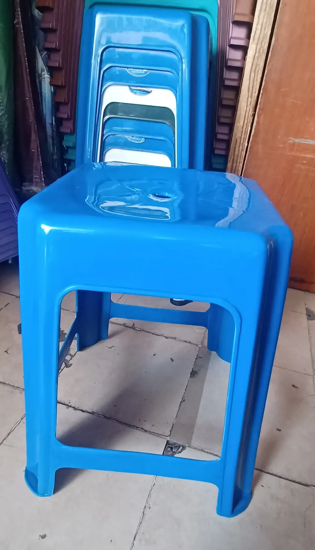 Germany-Mini-Chair-5.webp