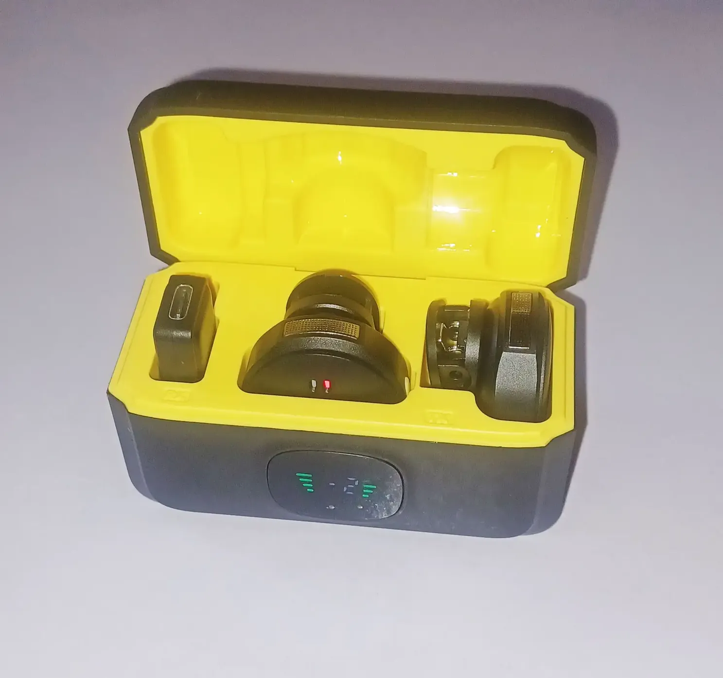 Self-Charging-Mini-Mic-3.webp