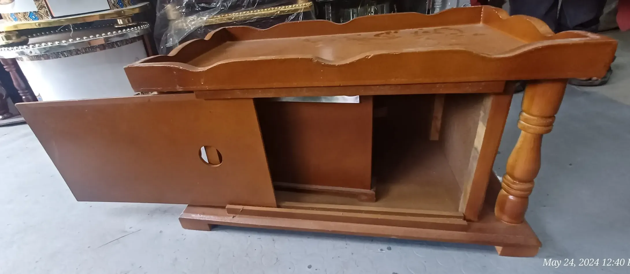 Brown-White-MDF-Rekebot-7-scaled.webp