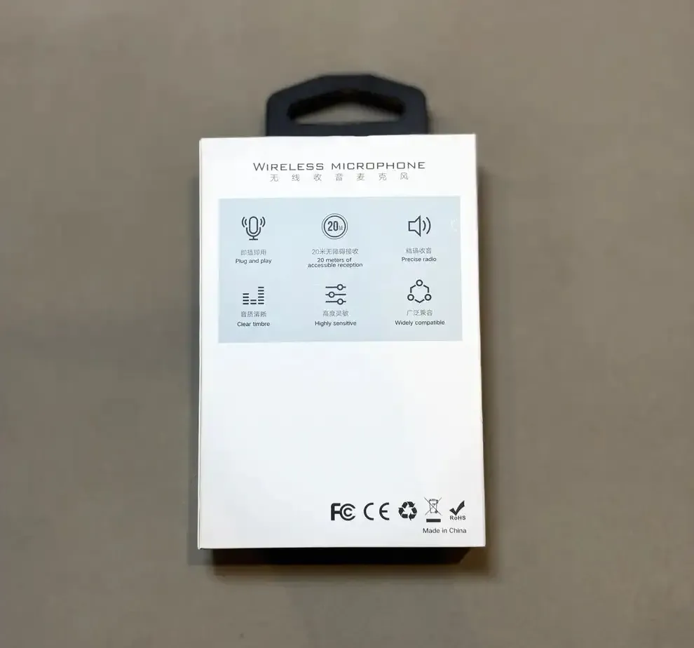 Wireless-Microphone-With-Power-Bank-for-Type-C-or-iPhone-5.webp
