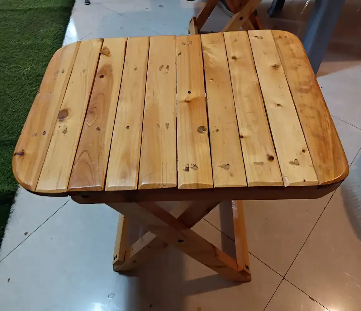 Folding Mini Coffee Tables | Mini Wood Tables for Cafe